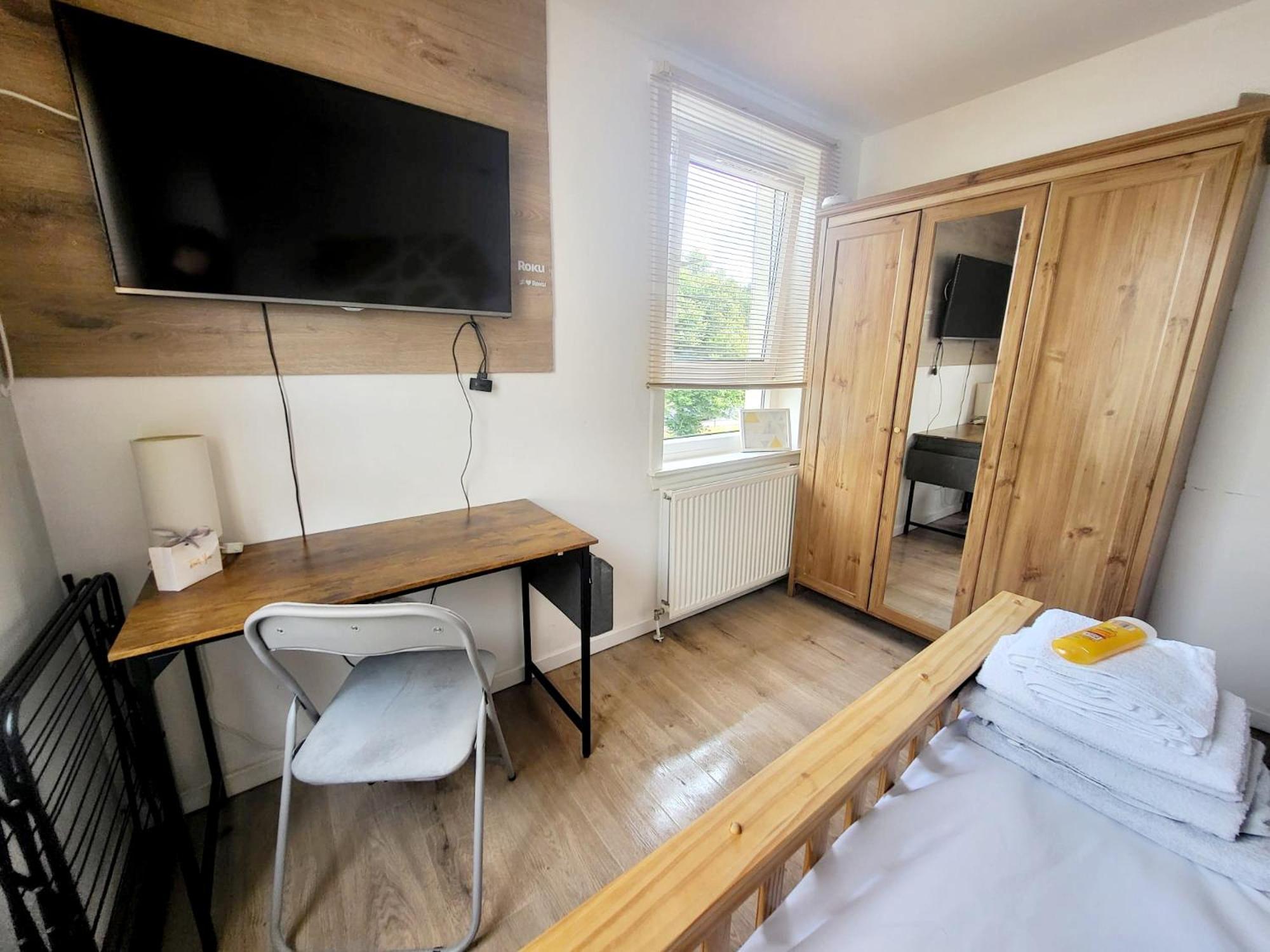 Mini Hotel With Home Facilities In Hamilton West High Blantyre エクステリア 写真